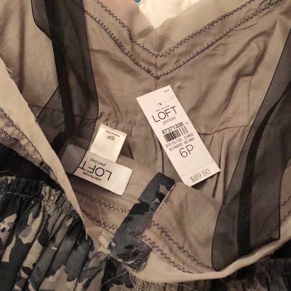 NWT Loft Grey and Black Dress Size 6P - Picture 5 of 5